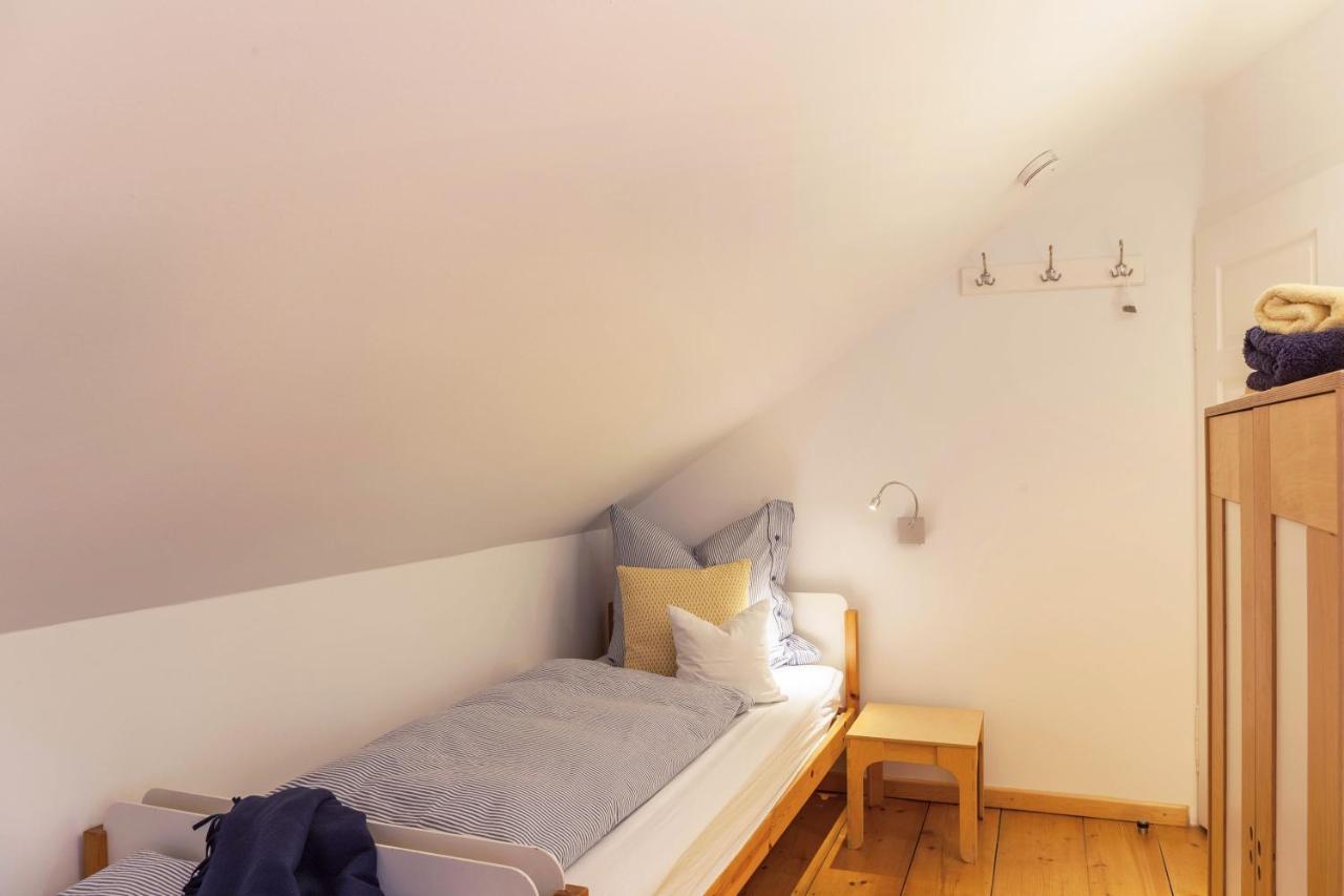 Fewo im Blauen Haus Dg Garmisch-Partenkirchen Exterior foto